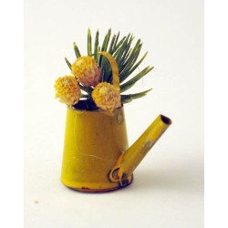Annaffiatoio con fiori